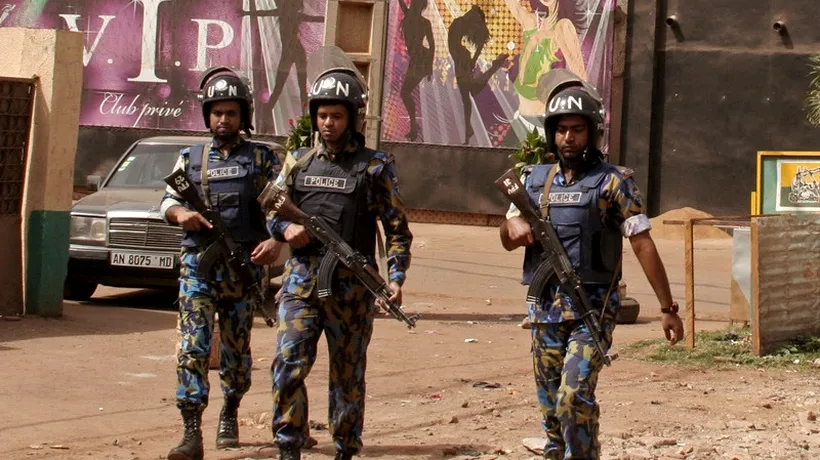 Bilanțul atacului terorist care a vizat un hotel din Mali a ajuns la 12 morți