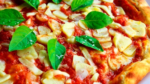 Un italian va plăti pensia alimentară în pizza. Ce cantitate trebuie să livreze într-o lună