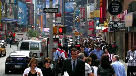 Clasa de mijloc americană, mai puțin numeroasă și mai săracă decât în urmă cu zece ani