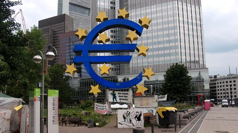 Banca Centrală Europeană MAJOREAZĂ rata dobânzilor cu 25 de puncte procentuale
