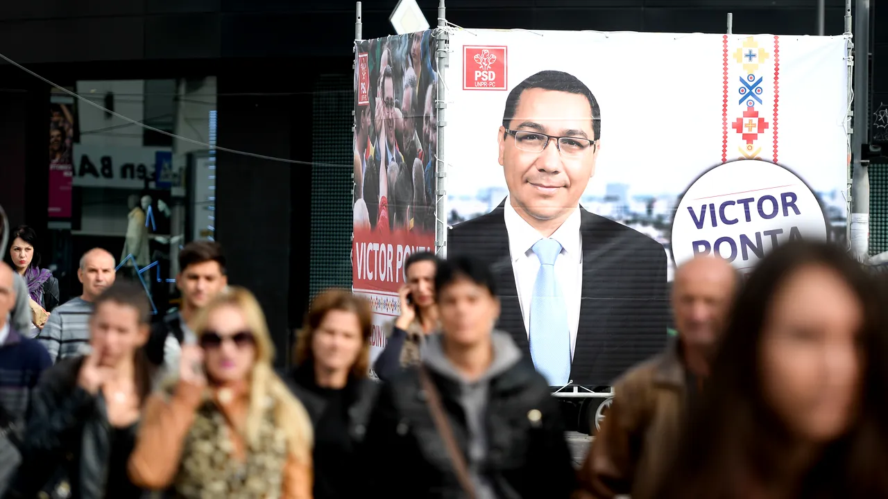 Gândul a scris, în octombrie 2014, despre cine controla panotajul în campania electorală: În țara românilor mândri, Sebastian Ghiță îl face afiș pe Victor Ponta