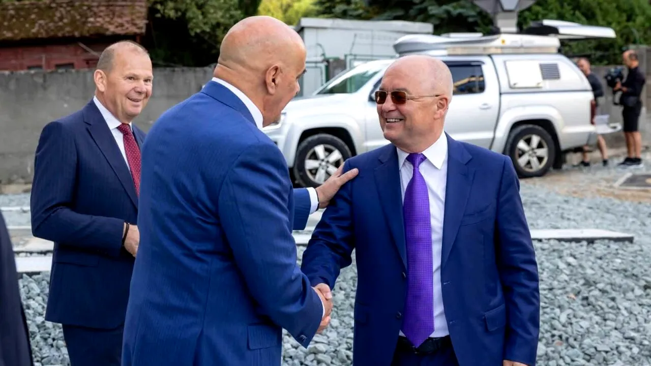 Ilie Bolojan, întâlnire cu Emil Boc la Primăria Cluj-Napoca. Ce au discutat cei doi