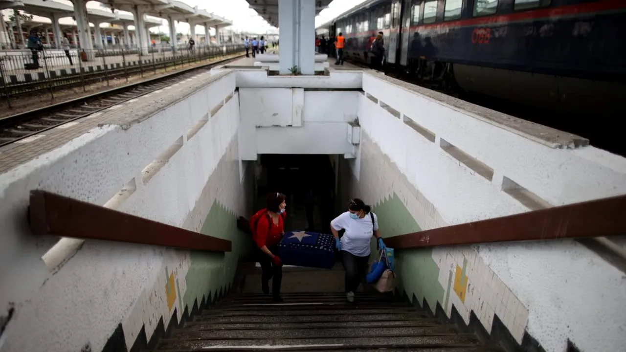 Un bărbat a murit după ce a fost lovit de tren. Incidentul s-a produs în zona staţiei de cale ferată Ploieşti Sud
