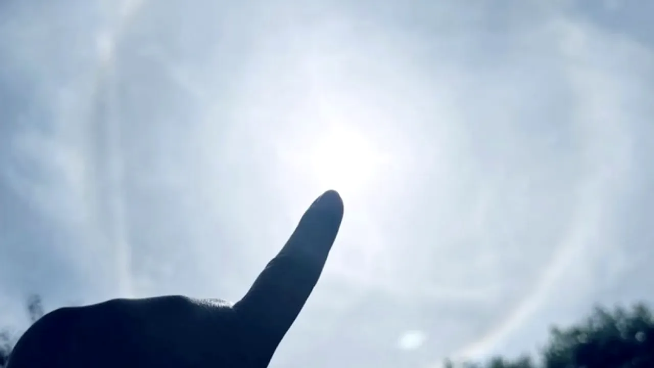 VIDEO. Fenomen spectaculos pe cerul României. Este cunoscut popular ca „Fata morgana”