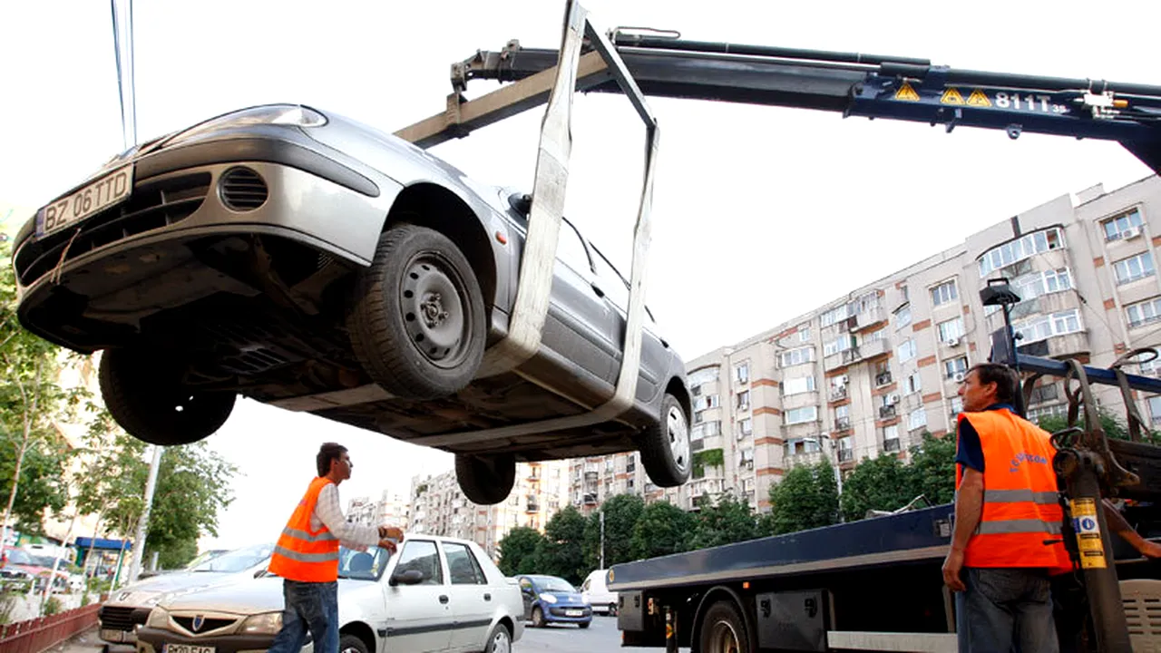 DETALIUL LEGAL care i-ar putea scăpa pe șoferi de HINGHERII DE MAȘINI. Zonele din București unde se ridică cele mai multe autovehicule