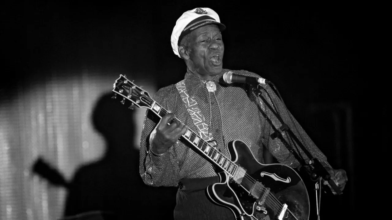 Fenomenul rock'n'roll, Chuck Berry, a murit la 90 de ani