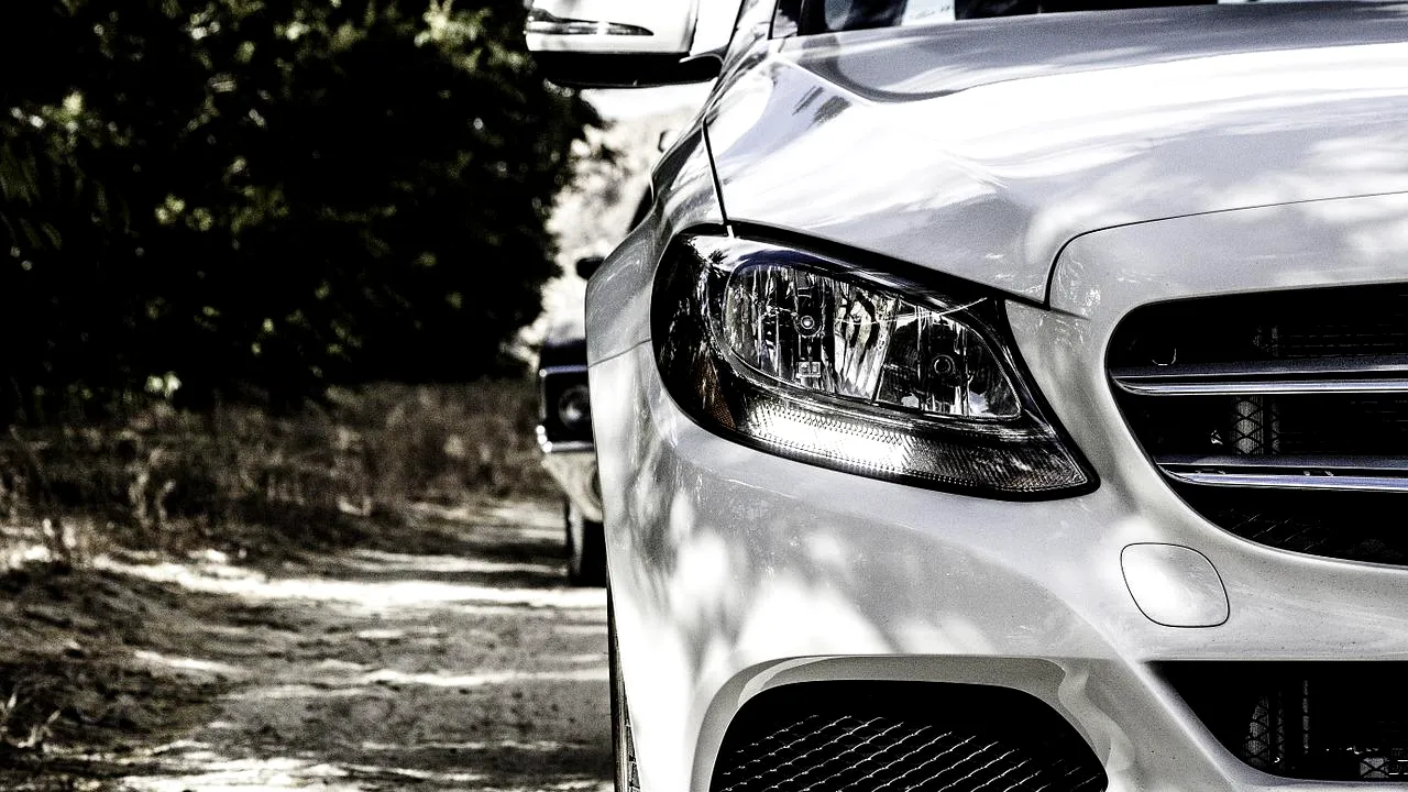 Autonom finalizează tranzacția pentru preluarea Țiriac Operating Lease, divizia de leasing operațional a  Grupului Țiriac, după primirea autorizării de la Consiliul Concurenței (Comunicat de presă)