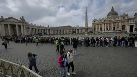 Autoritățile de la Roma se așteaptă la o mulțime de până la 200.000 de oameni pentru FUNERALIILE Papei Francisc