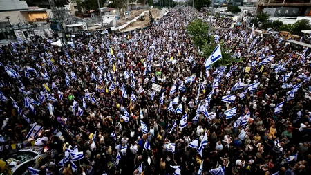 RĂZBOI în Orientul Mijlociu, ziua 703. Protest masiv la Ierusalim: mii de oameni i-au cerut lui Netanyahu eliberarea ostaticilor