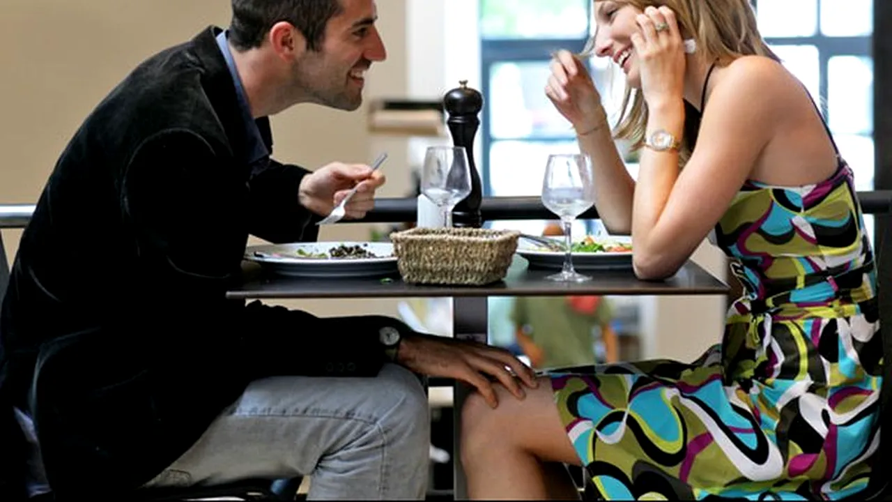 Studiu în SUA: Cât timp așteaptă bărbații și femeile până să se sărute, să facă sex sau să se căsătorească