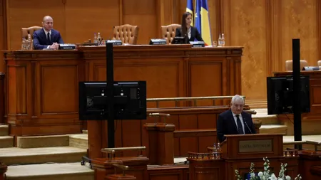 Parlamentarii revin de luni la serviciu. În ianuarie ar putea fi chemați în sesiune EXTRAORDINARĂ pentru a vota bugetul