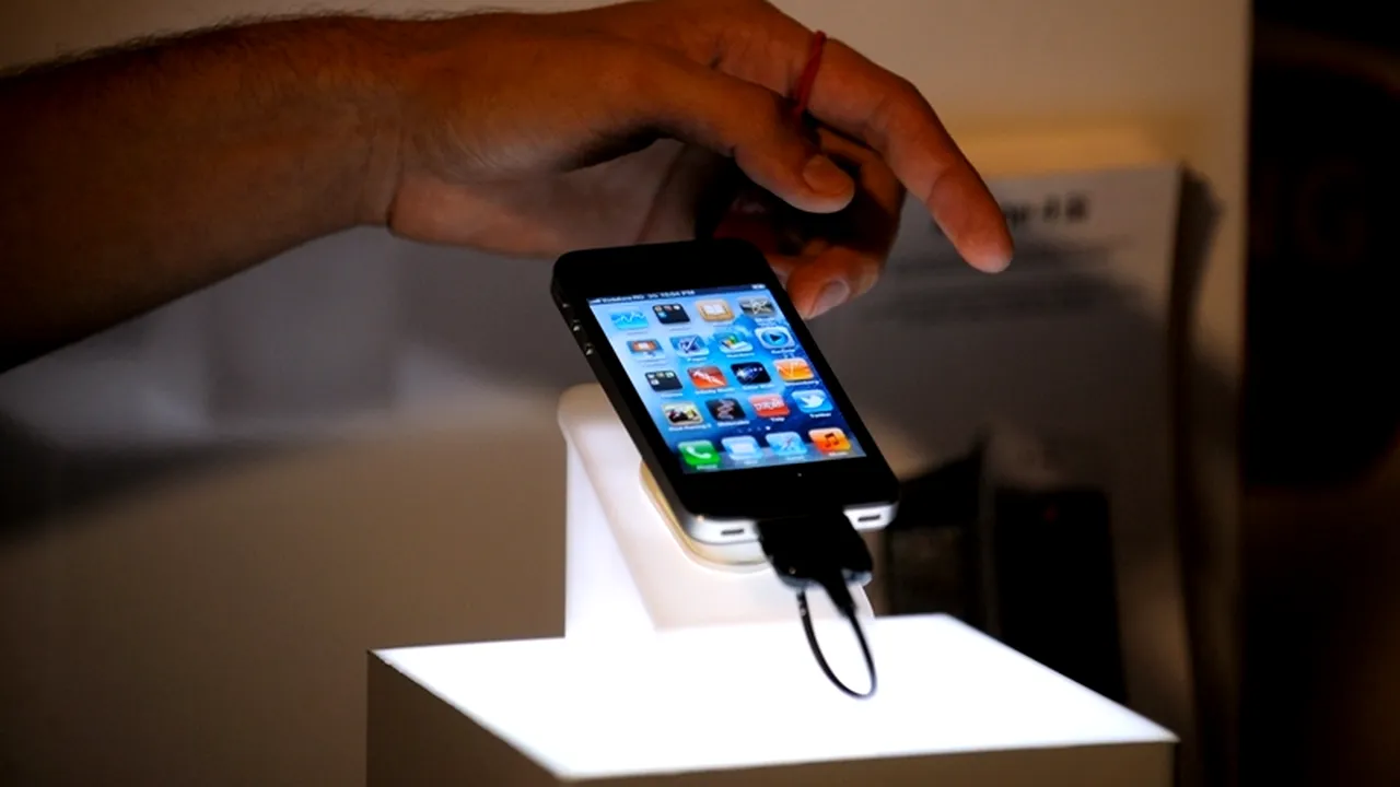 Programul RABLA pentru telefoane mobile. La cât e evaluat un Nokia e63 sau un iPhone 4S
