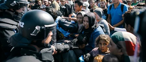 1.000.000 - numărul migranților sosiți în Europa anul acesta