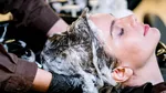 Leacul secret din bucătărie care te poate scăpa de mătreață