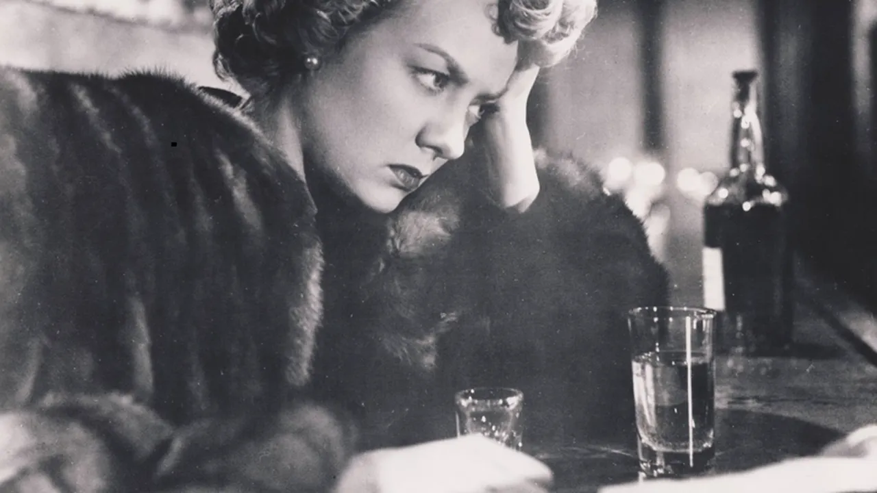 Audrey Totter, o divă a filmelor noir ale anilor 1940, a murit la vârsta de 95 de ani
