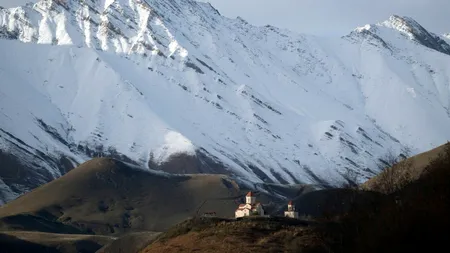 Douăsprezece persoane INTOXICATE cu monoxid de carbon într-o stațiune de schi din Georgia