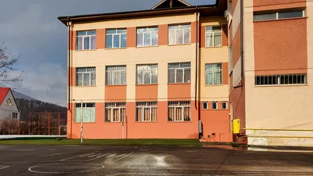 Ministerul Educației descurajează „programul de iarnă” în școli