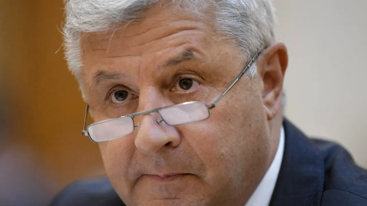 Petiție împotriva numirii lui Florin Iordache la șefia Consiliului Legislativ. Câte semnături s-au strâns