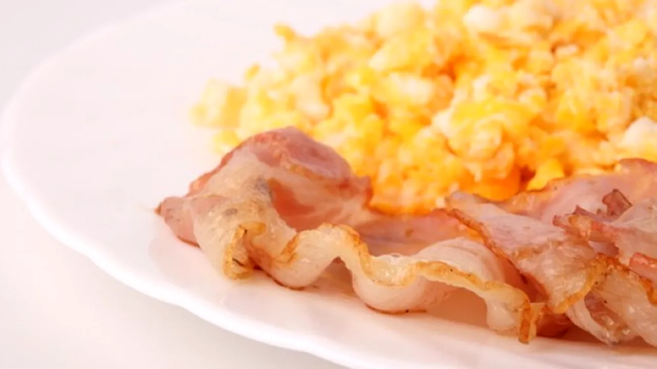 Șase alimente nerecomandate pentru micul dejun