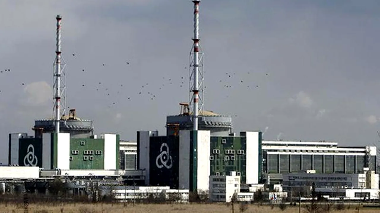Bulgarii vor să instaleze un al treilea reactor nuclear la Kozlodui. Oltenii de la nord de Dunăre se opun: 