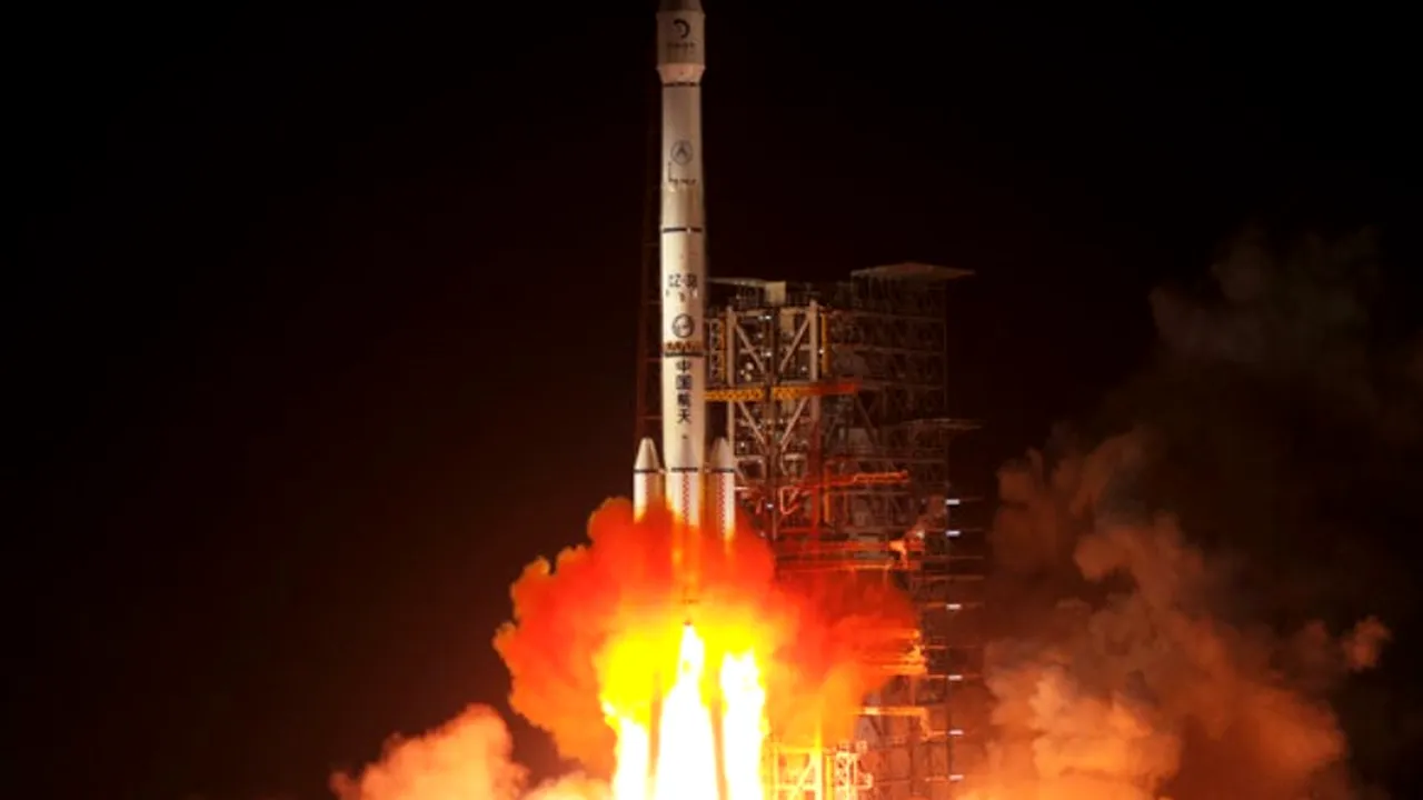 Chinezii au reușit să ajungă până la Lună și înapoi