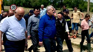 Mircea Fechet, prezent în Covasna: „Ne vom asigura că fiecare gospodărie și fiecare om își va relua viața obișnuită”