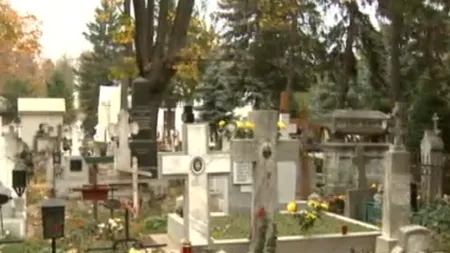 Românii ale căror rude mor în Italia și Spania și care nu au bani să îi repatrieze. ''Mi-aș dori din tot sufletul să îi aducem acasă''