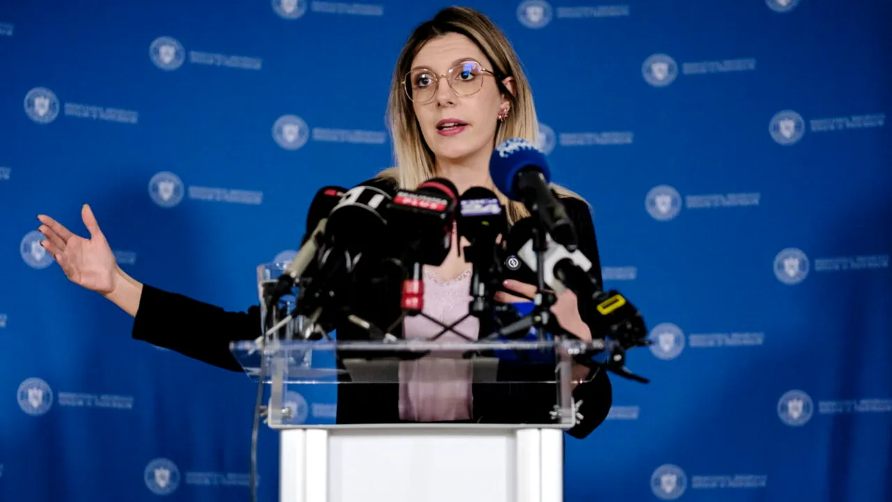 Diana Buzoianu: „Băieții din sistem deja s-au activat. Dau ei pe surse că ar negocia USR cu PSD pentru un nou Guvern”