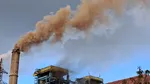 Sute de craioveni, revoltați din cauza poluării din oraș, au dat în judecată primăria și organizațiile de mediu