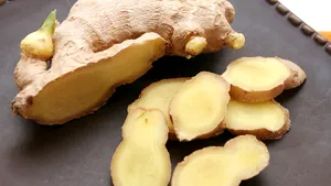 Beneficiile miraculoase mai puțin știute ale shot-ului de ghimbir. Poate fi preparat ușor, acasă