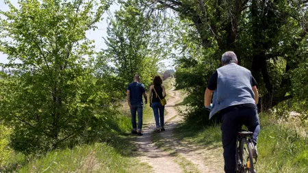 FOTO. Parcul Natural Văcărești, asaltat de oameni în timpul stării de urgență