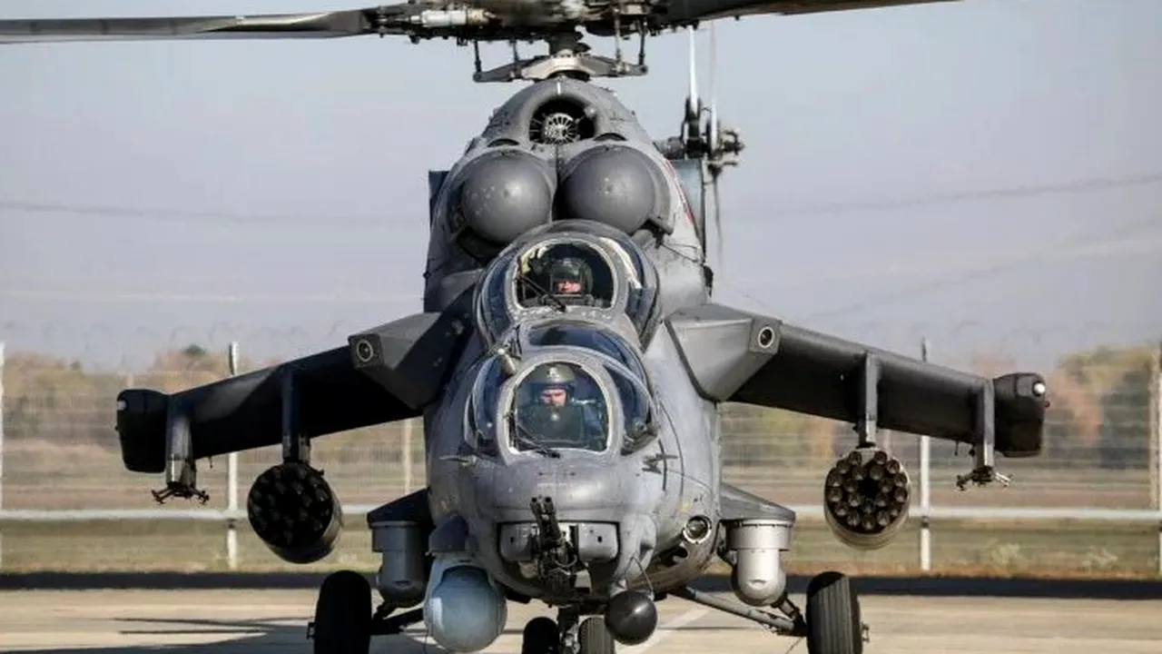 Un elicopter militar RUS a făcut prăpăd, din greșeală, într-un cartier rezidențial. A tras rafale