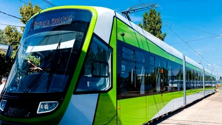 TRAMVAI deraiat în Capitală. Circulația pe liniile 19, 27 și 40 este afectată. Ce alternative au călătorii