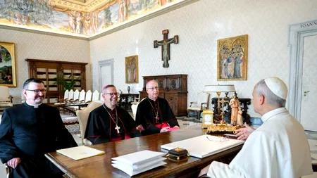 Papa Leon anunță că Vaticanul a returnat Canadei 62 de artefacte istorice: „Un semn de dialog, respect și fraternitate”