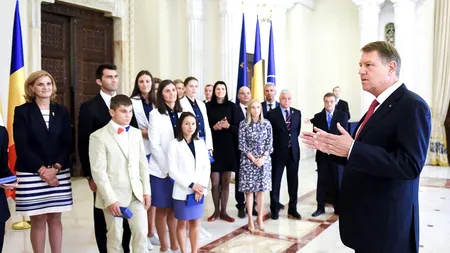 Unei sportive i s-a făcut rău în timpul ceremoniei de decorare la Cotroceni 