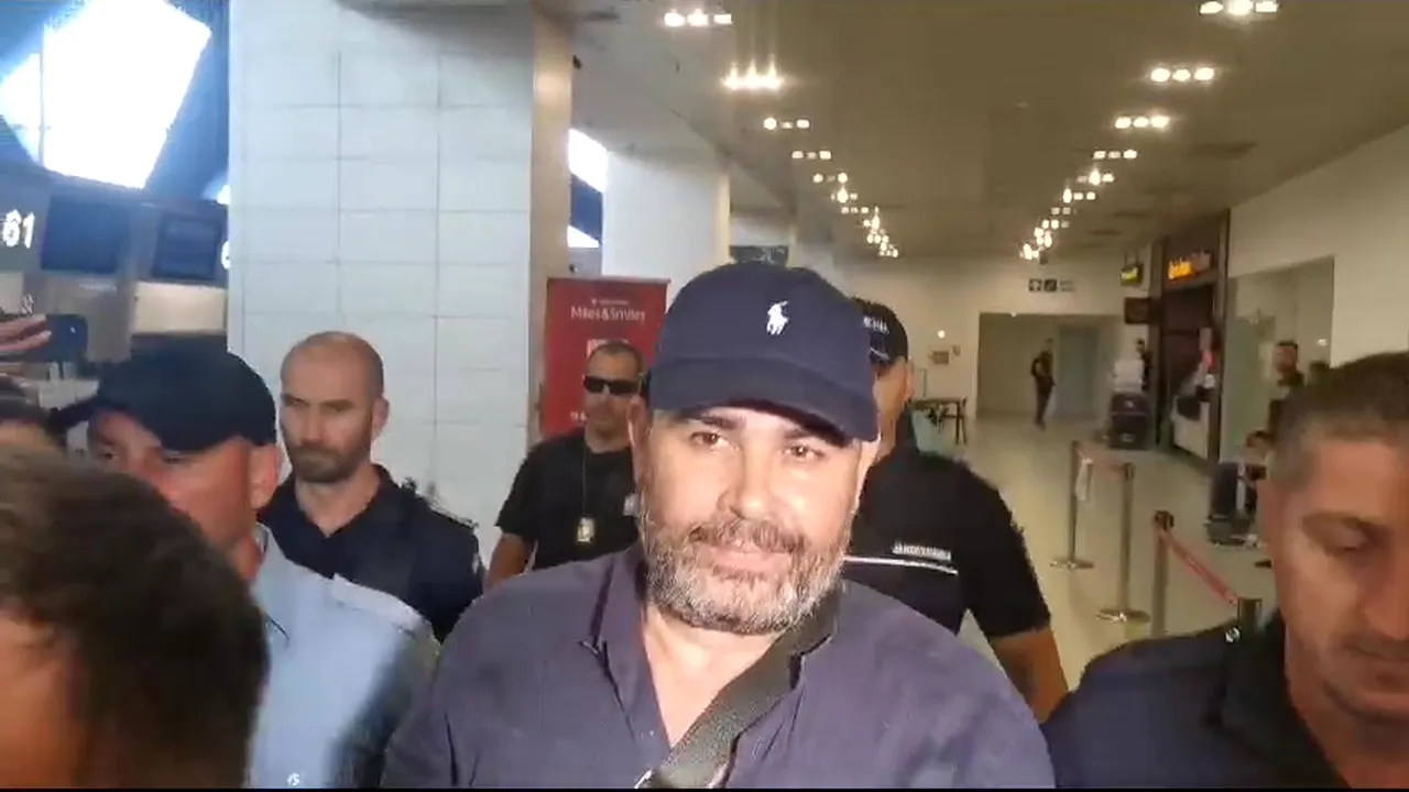 UPDATE | Darius Vâlcov a ajuns în România, escortat din Italia. Fugit din țară pentru a scăpa de închisoare, el a fost dus la Penitenciarul Rahova