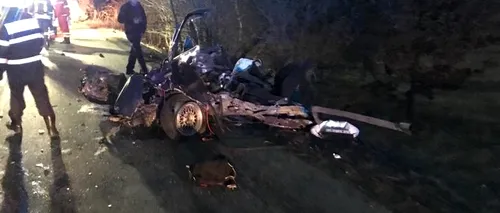 Accident cumplit în județul Sibiu. Două persoane au murit, alte două sunt grav rănite / Un șofer de 19 ani a intrat pe contrasens