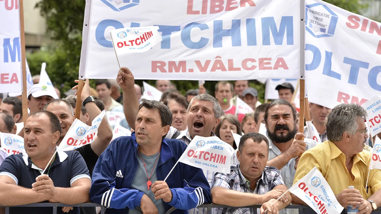 Noi proteste la Oltchim. Altercația pornită de la solicitarea unui muncitor