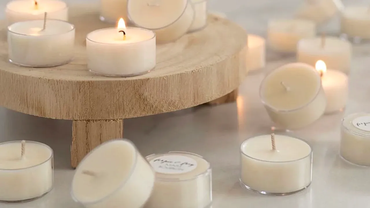 Afacerile cu CEARĂ ale tinerelor mămici din România dau lovitura pe internet: „Am văzut un tutorial”