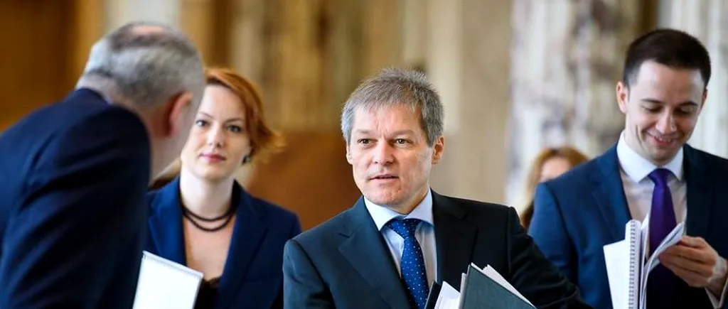 Dacian Cioloș, implicat într-un accident rutier. Un șofer care conducea cu viteză a intrat în mașina fostului premier