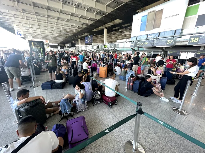 „Cel mai stresant aeroport” din Europa, ales după ce a pierdut 34.000 de bagaje într-un an