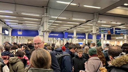 Eurostar reia serviciile în Tunelul Canalului Mânecii. Călătorii sunt avertizați că e posibil să existe întârzieri și anulări de ultim moment