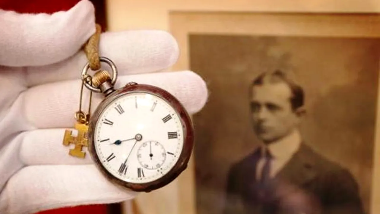 Arheologii chinezi au găsit un ceas elvețian într-un mormânt antic