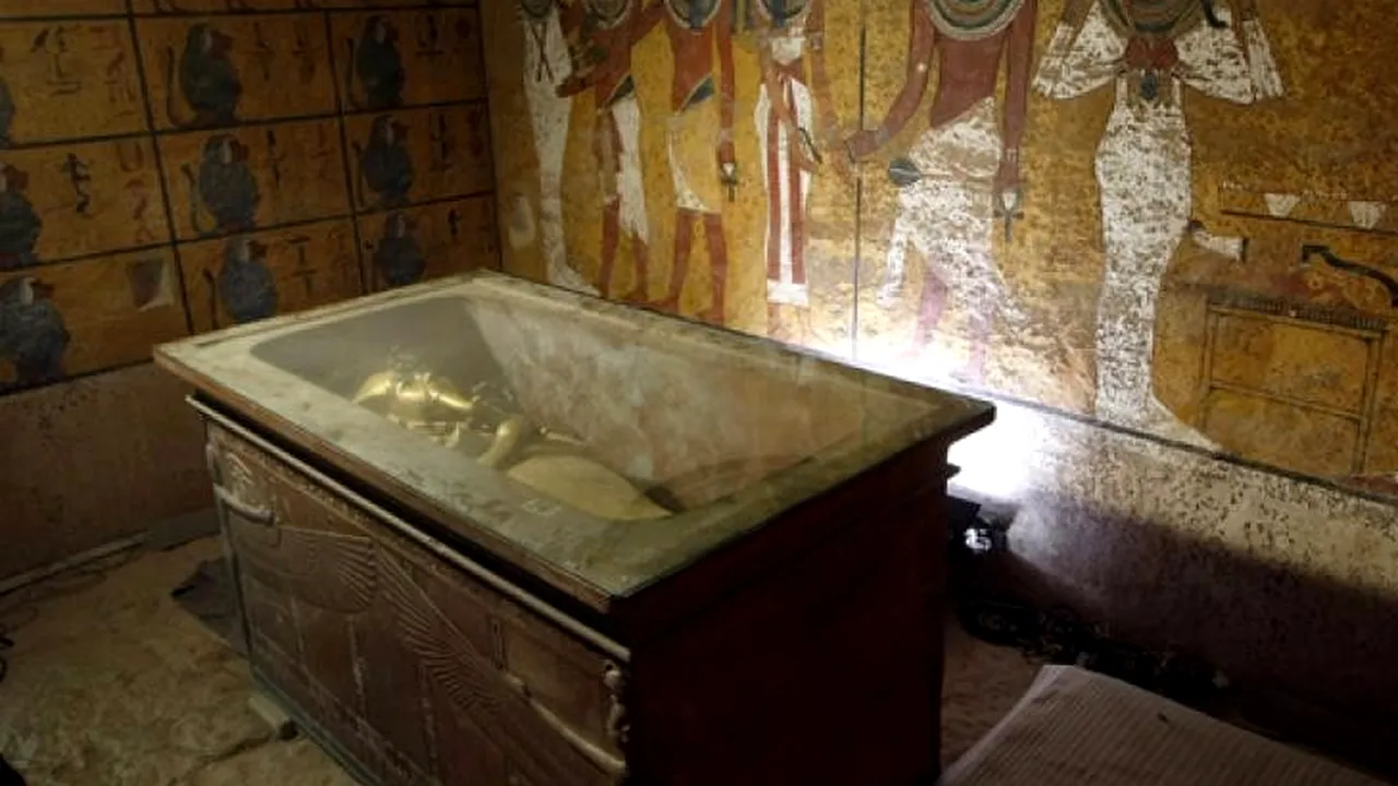 Una dintre cele mai mari descoperiri. Mormântul lui Tutankamon ascunde un secret păstrat mai bine de 3000 de ani. FOTO