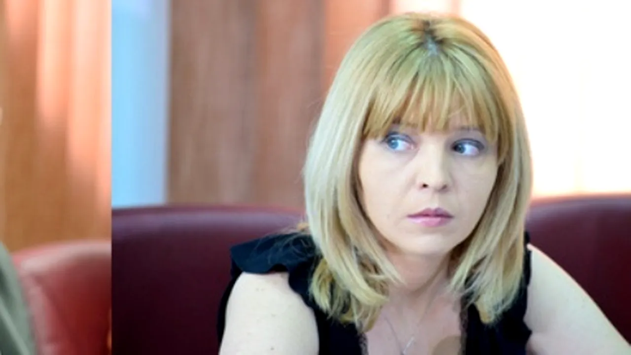 Revocarea Alinei Ghica și a lui Cristi Danileț - contestată printr-un protest organizat pe Facebook