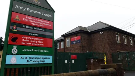 Românul arestat în Marea Britanie după amenințarea a doi militari a fost condamnat