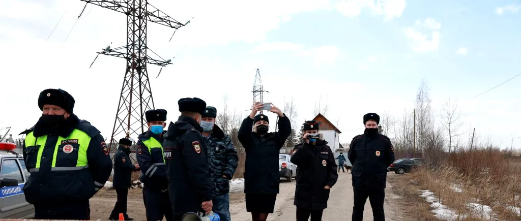 Incidente lângă Moscova, în fața închisorii lui Aleksei Navalnîi! Inclusiv șase medici, printre cei urcați în dube din ordinul lui Vladimir Putin! (VIDEO)