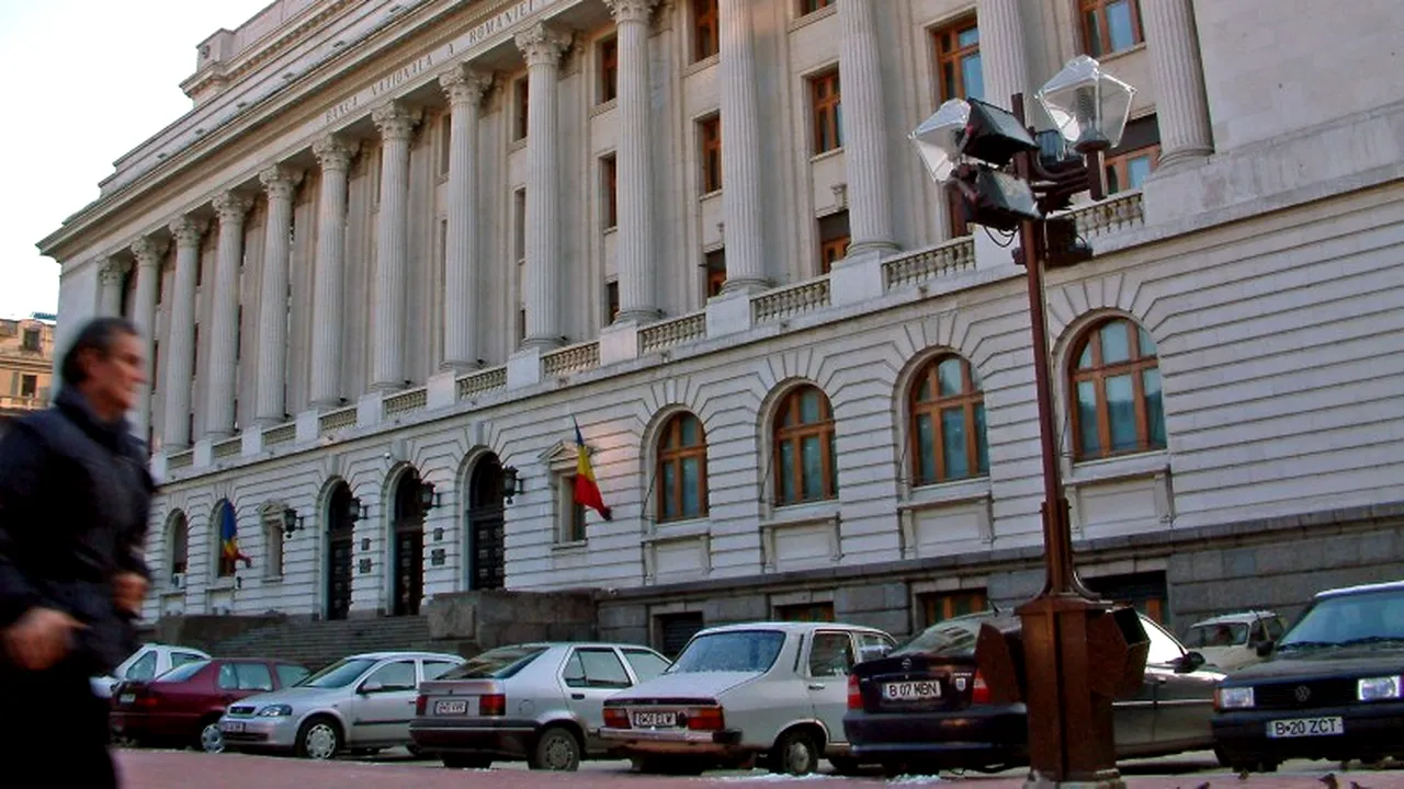 BNR a redus dobânda de referință la 3,75%, un nou minim istoric
