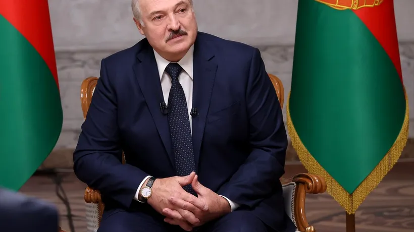 Aleksandr Lukașenko recunoaște că a stat prea mult la putere în Belarus. Liderul de la Minsk spune că nu exclude organizarea de alegeri anticipate, dar refuză să demisioneze