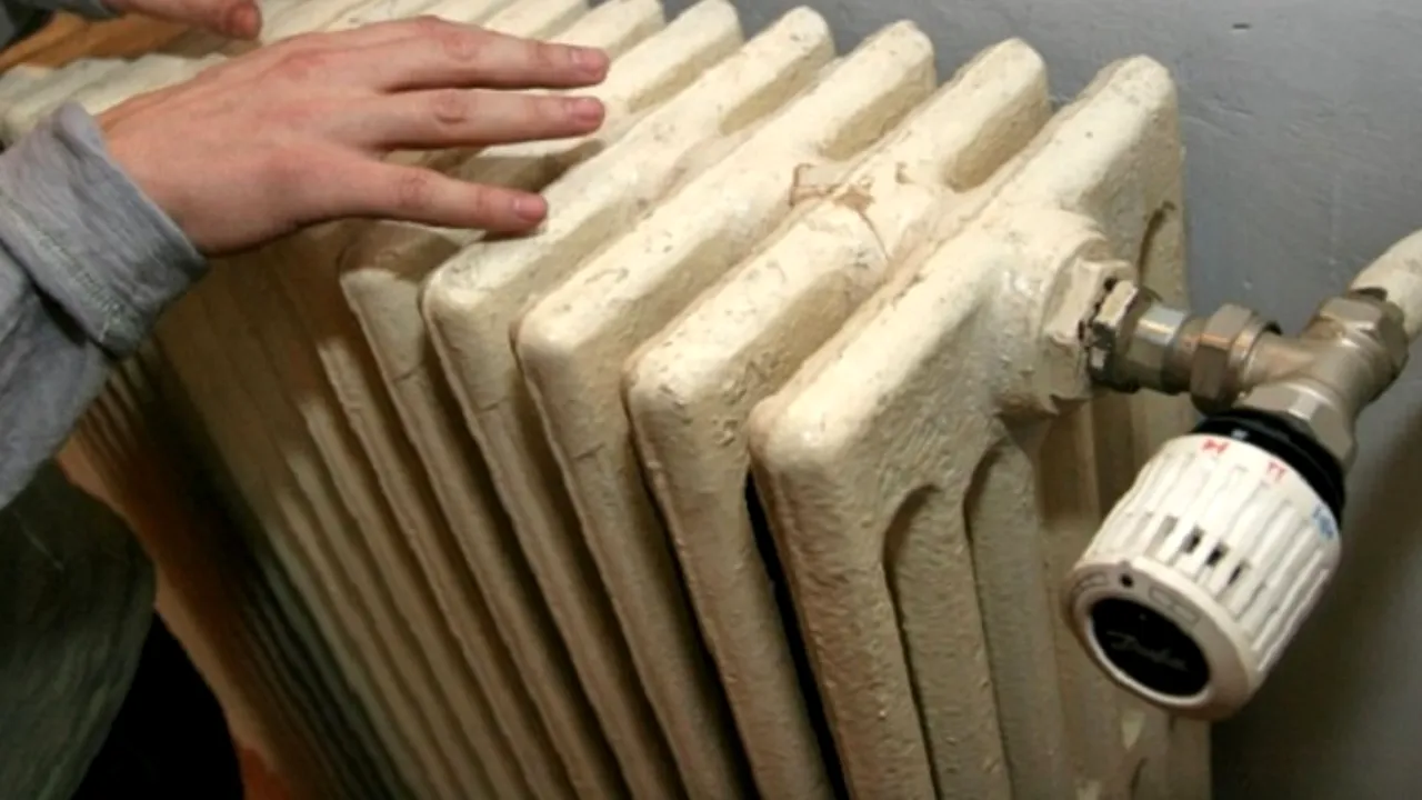 Termoenergetica anunță cum sunt facturați românii, chiar dacă nu au apă caldă și căldură. Câte blocuri sunt afectate în prezent